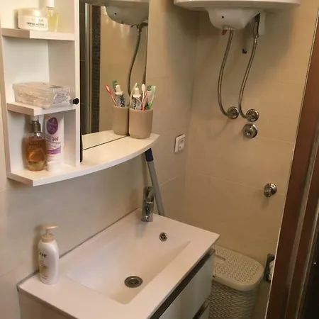 Petra 1 * ויר