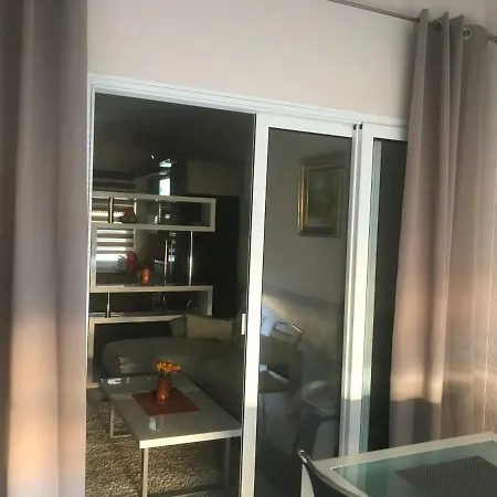 Apartment Petra 1 Vir