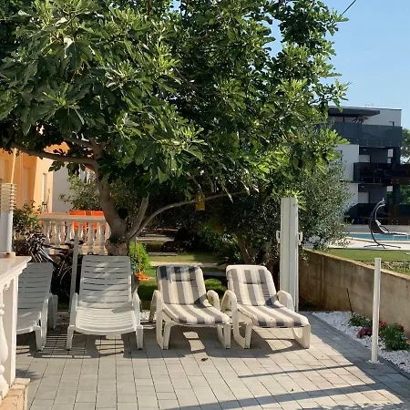 Apartman Petra 1 Vir