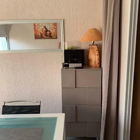Petra 1 Appartement Vir