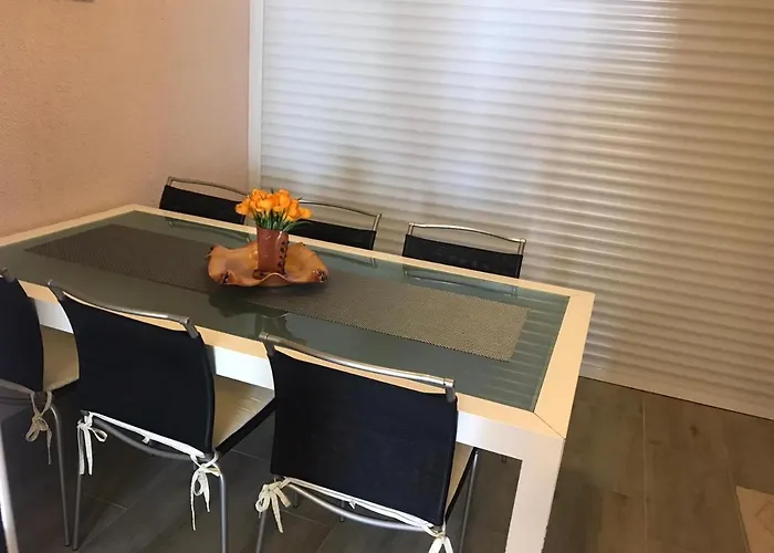 Apartman Petra 1 *